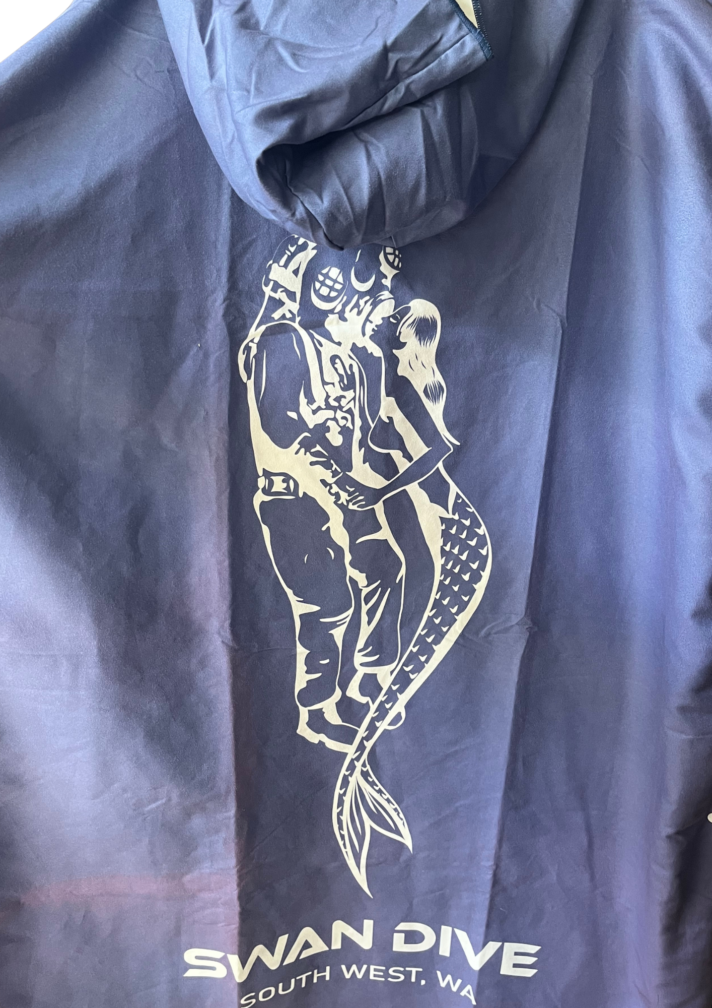 Swan Dive Hooded Towel